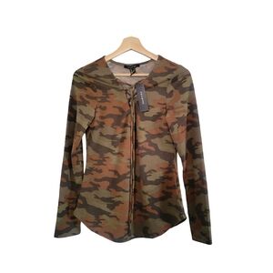 NWT REVAMPED Camouflage Lace-up Long Sleeve Top Size L